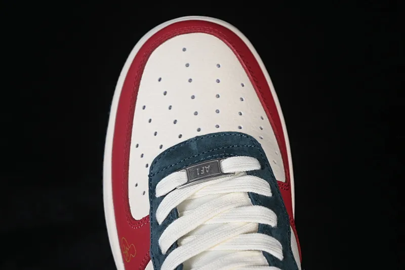 All categories Nk Air Force 1 Air Force series Nk Air Force 1 Low Air Force low-top Nike Air Force 1'07 Low red and black contrast color Air Force 1 low-top casual sneakers HT5088-622